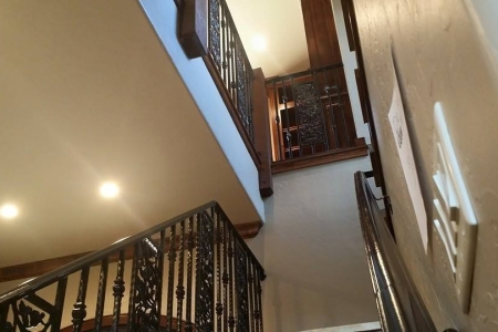 Custom handrail and staircase